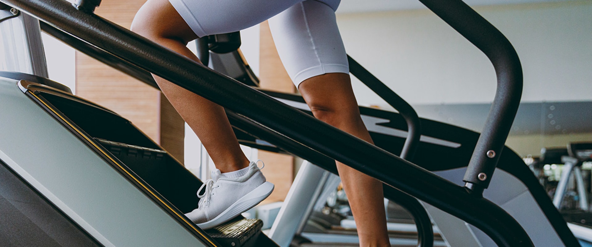 Stair Climbing for Bodybuilding and Cardio Exercises